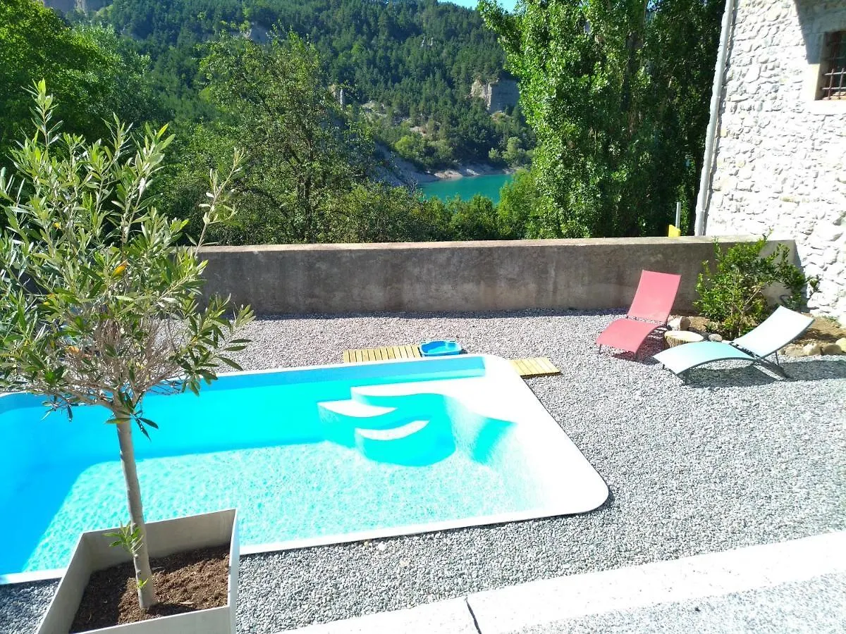 La Roulotte Du Mas Du Lac - Spa Et Detente Hotel Monestier-D'Ambel Campsite
